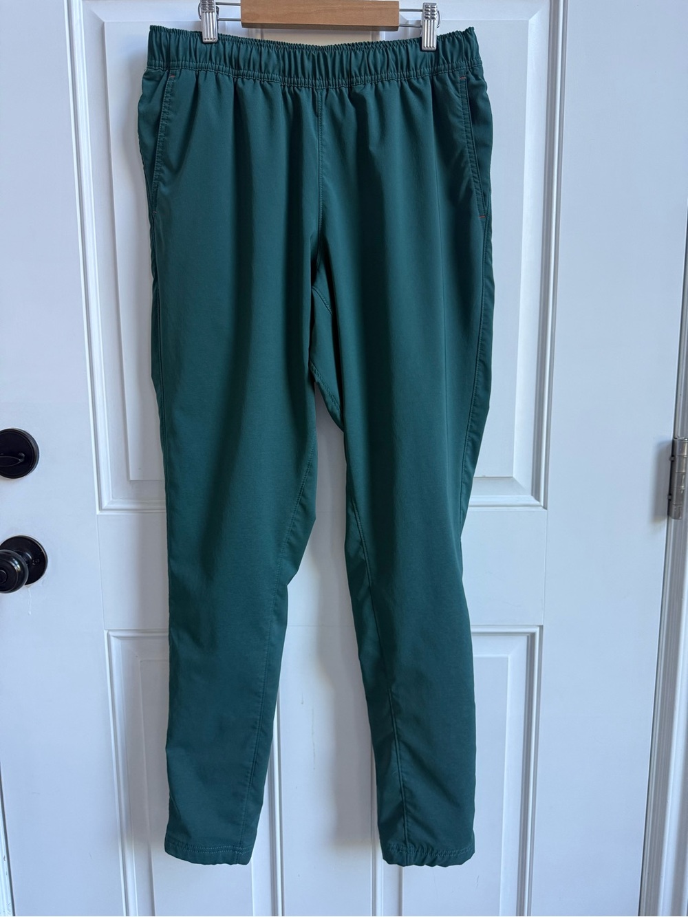 Men’s Eddie Bauer Teal Green Drawstring Trail Running Jogger Pants with pockets